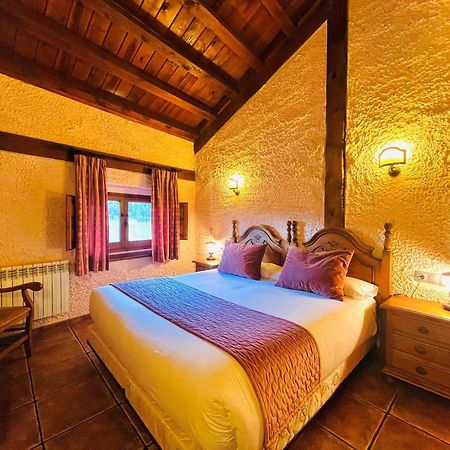 Posada Real De Carreteros Casarejos Екстер'єр фото