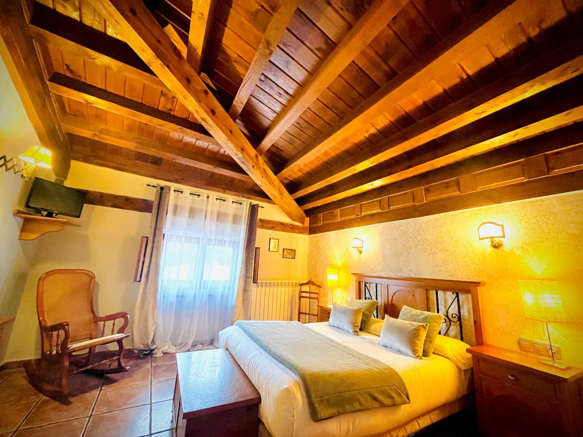 Posada Real De Carreteros Casarejos Екстер'єр фото