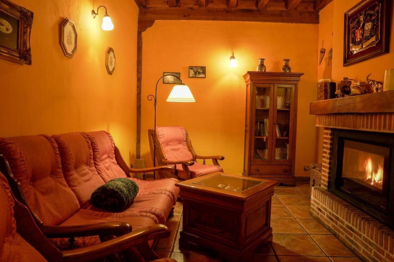 Posada Real De Carreteros Casarejos Екстер'єр фото